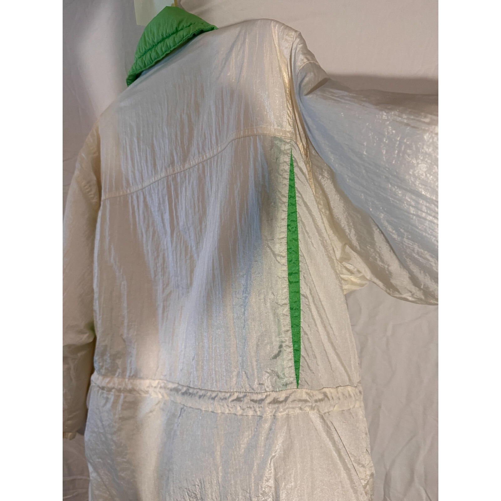 Women's Vintage Fera Supersoft Ski Jacket Cream With Green Accents Size 10 — image 6 of 7